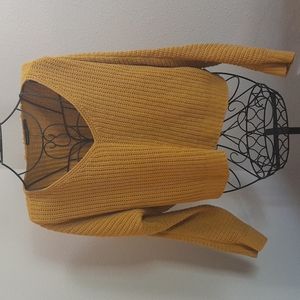 MOON & MADISON Crop Shirt